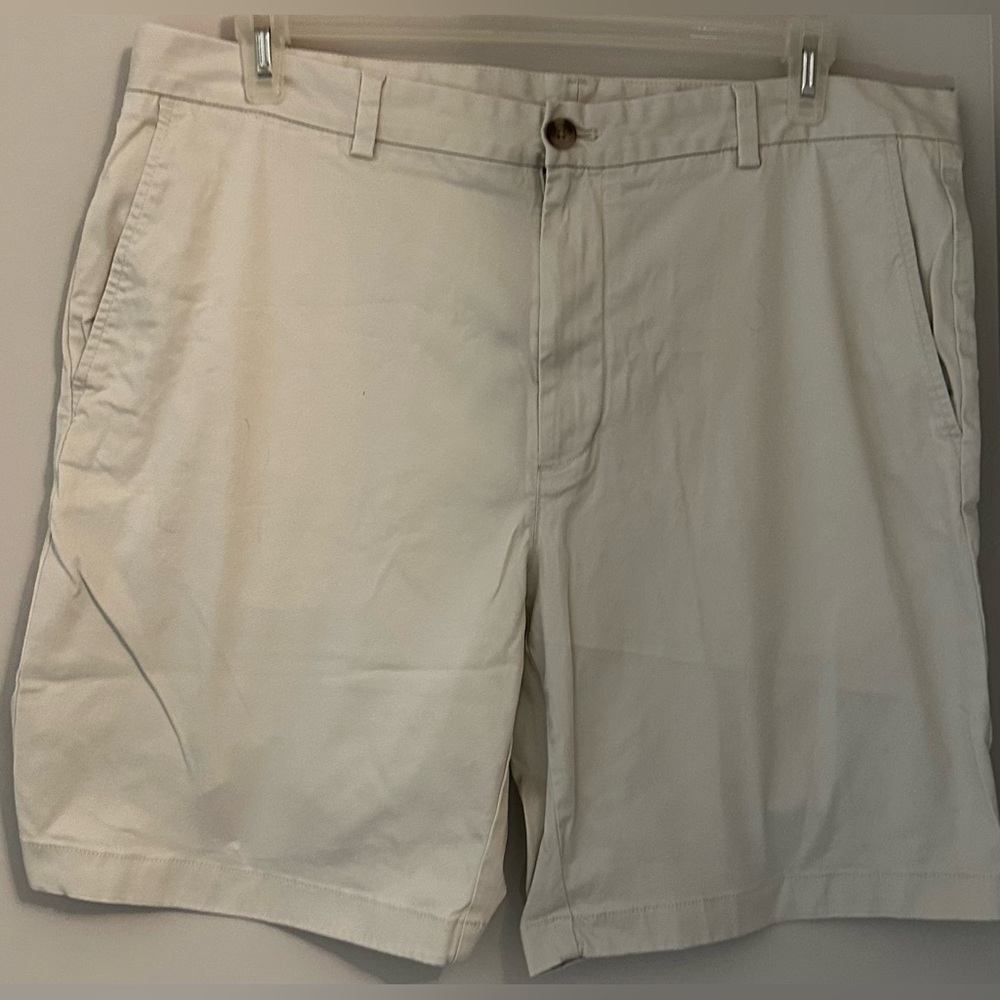 Vineyard Vines Stretch Breaker Shorts Size 38
(0086)